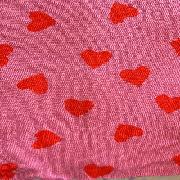 🍀NEW🍀Heart print sweater - Picture 5 of 5